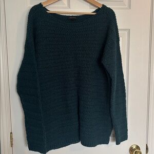 Lord & Taylor wool blend knit sweater